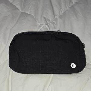 Lululemon Nwts Everywhere Belt Bag! *RIPSTOP* Black!